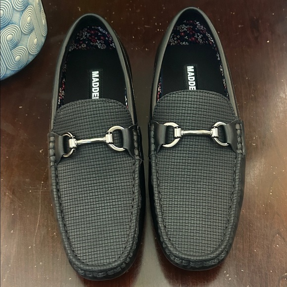 madden Other - Madden M-dawnn Black Textured everyday , Loafers with Silver Accents, size 8